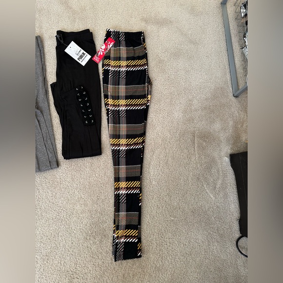 Leggings bundle NWT - Picture 3 of 14